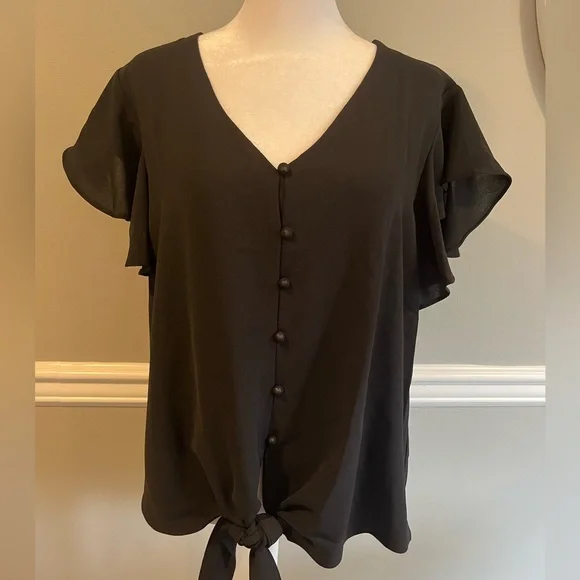 Women's Black Short Sleeve Dressy Top - MINT condition! Size M - Picture 4 of 8